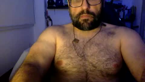 Snapshot of mbotve chatting on 06-14-26, 03:41 VzlaMan online show from 06-14-26, 03:41