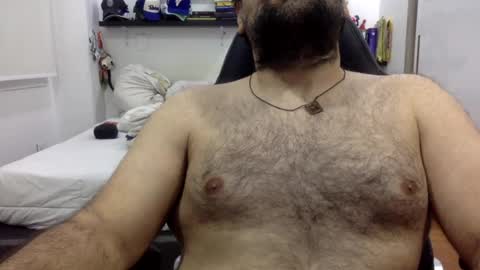Snapshot of mbotve chatting on 07-13-26, 12:13 VzlaMan online show from 07-13-26, 12:13