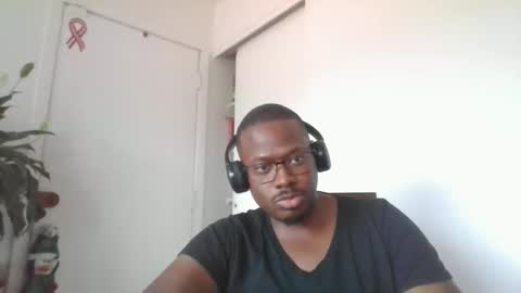 Mark online show from 11-25-25, 07:03