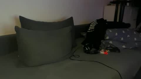 Snapshot of mcmike_es chatting on 01-16-26, 11:31 Mike online show from 01-16-26, 11:31