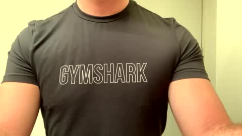 mcr8080 online show from 02-14-25, 06:02