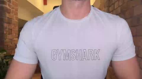 mcr8080 online show from 09-15-25, 04:18