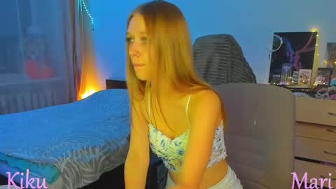 Snapshot of mdaluna chatting on 09-10-25, 06:30 Kiku online show from 09-10-25, 06:30