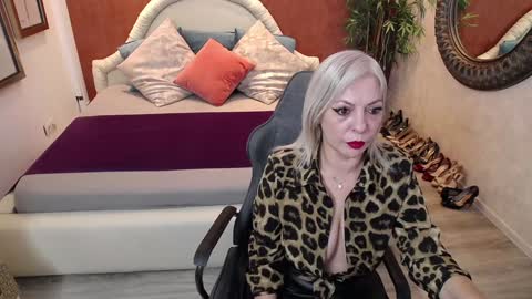 Snapshot of meamandax chatting on 01-04-25, 07:55 meamandax online show from 01-04-25, 07:55