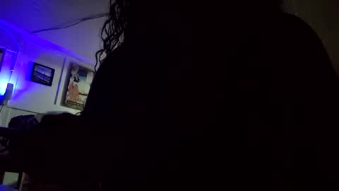 Snapshot of meanbitch88 chatting on 03-11-25, 10:18 meanbitch88 online show from 03-11-25, 10:18