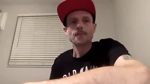 Snapshot of meanfinger chatting on 02-12-26, 03:01 Jizzy online show from 02-12-26, 03:01