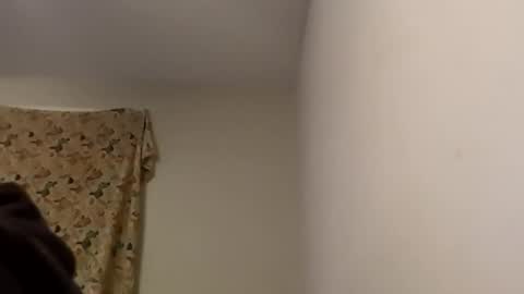 Snapshot of meanfinger chatting on 02-21-26, 08:48 Jizzy online show from 02-21-26, 08:48