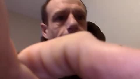 Snapshot of meanfinger chatting on 03-02-26, 08:48 Jizzy online show from 03-02-26, 08:48