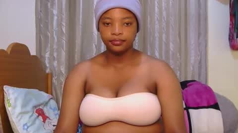 Meddy maya online show from 11-19-25, 10:59