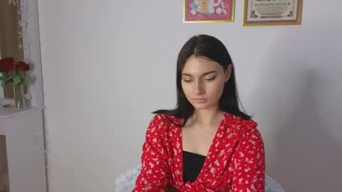 Snapshot of medina_andress chatting on 03-02-25, 02:10 Dina online show from 03-02-25, 02:10