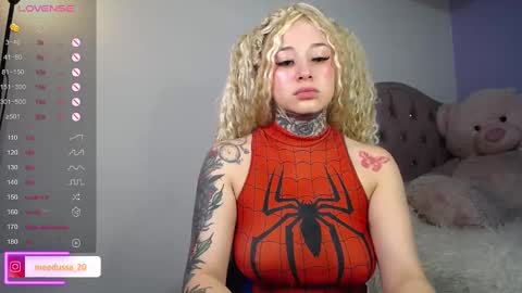 Snapshot of medusa_20 chatting on 12-23-24, 08:11 Johana online show from 12-23-24, 08:11