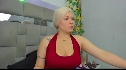 Snapshot of medusaowens chatting on 06-01-26, 01:02 MedusaOwens online show from 06-01-26, 01:02