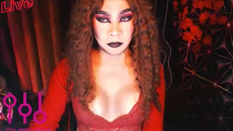 Snapshot of medusaprey chatting on 09-23-25, 06:44 THE QUEEN ALPHA   Queen Medusa Prey online show from 09-23-25, 06:44