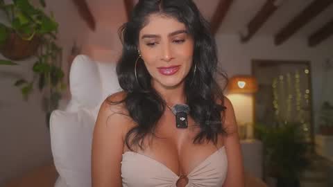 Andrea  online show from 12-04-25, 01:42