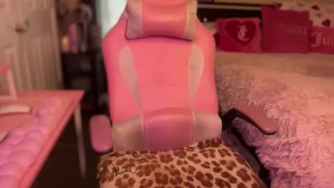 Southern Peach online show from 04-09-26, 07:52