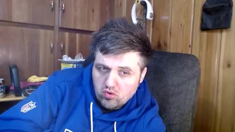 Megachub online show from 04-12-26, 06:57