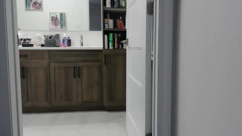 megadon1990 online show from 12-14-25, 01:44