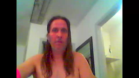 Snapshot of megaloxuan chatting on 03-03-26, 04:40 Rockloud online show from 03-03-26, 04:40