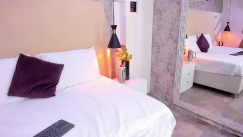 Megan online show from 11-08-25, 04:34