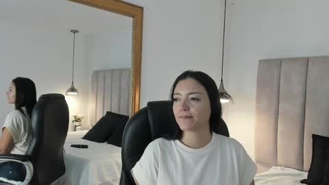 Megan online show from 04-09-26, 11:04