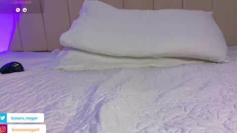 Megan  online show from 03-25-26, 02:34