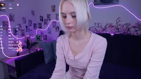 Megan and Anna online show from 11-20-25, 07:24