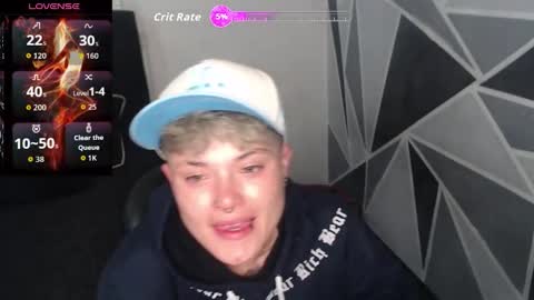 Megan and sophi online show from 02-05-26, 01:54