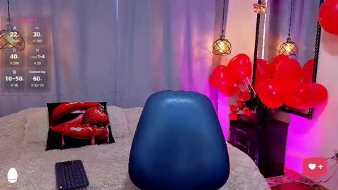 Snapshot of megan_do_santos chatting on 02-16-26, 08:05 megan do santos online show from 02-16-26, 08:05