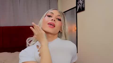 Snapshot of megan_do_santos chatting on 02-26-26, 08:52 megan do santos online show from 02-26-26, 08:52