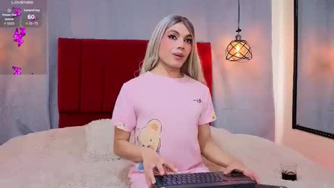 Snapshot of megan_do_santos chatting on 03-02-26, 08:26 megan do santos online show from 03-02-26, 08:26