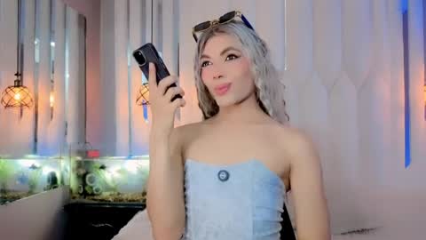 megan do santos online show from 05-26-26, 08:49