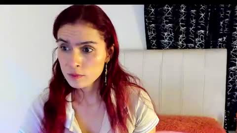 Snapshot of megan_hally chatting on 06-19-26, 11:36 Megan online show from 06-19-26, 11:36