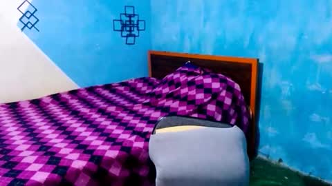 amanda online show from 10-18-25, 08:09