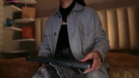     online show from 02-18-26, 12:34