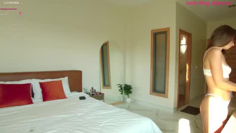 Megan   inst meg myersss online show from 12-08-24, 01:46