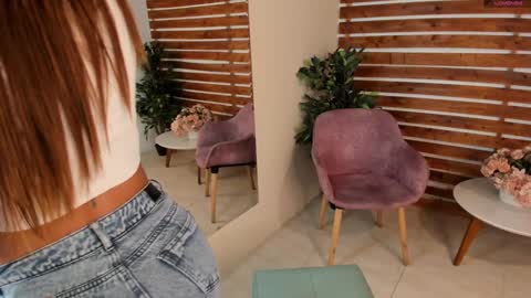 Snapshot of megan_raiin chatting on 02-05-25, 05:09 megan_raiin online show from 02-05-25, 05:09