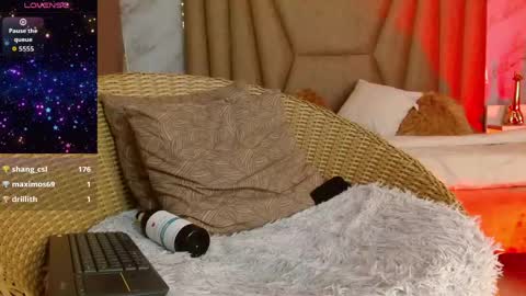 Snapshot of megan_saint chatting on 04-29-26, 05:30 megan_saint online show from 04-29-26, 05:30