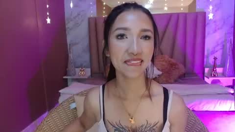 Snapshot of megan_saint chatting on 07-10-26, 02:52 megan_saint online show from 07-10-26, 02:52