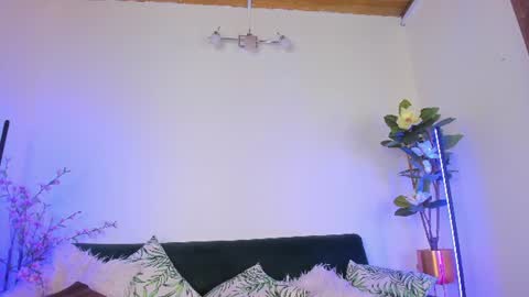 Snapshot of megan_shyne chatting on 06-22-26, 04:53 megan_shyne online show from 06-22-26, 04:53