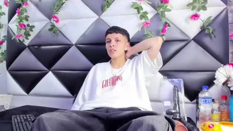 Snapshot of megan_thompsonn_ chatting on 11-20-25, 02:34 megan_thompsonn_ online show from 11-20-25, 02:34