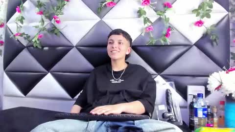 Snapshot of megan_thompsonn_ chatting on 12-03-25, 02:41 megan_thompsonn_ online show from 12-03-25, 02:41