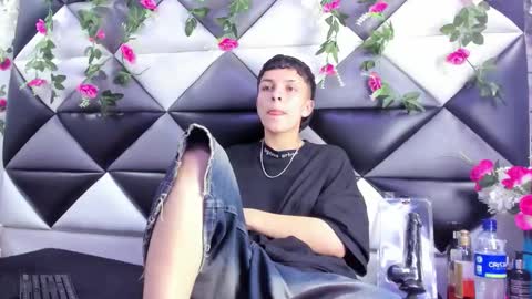 Snapshot of megan_thompsonn_ chatting on 12-20-25, 03:02 megan_thompsonn_ online show from 12-20-25, 03:02