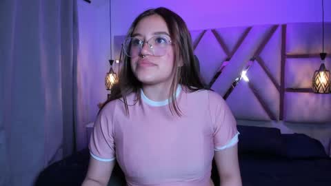 Megan online show from 04-04-26, 11:51