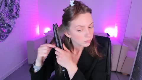 Snapshot of meganclapp chatting on 06-04-26, 05:46 Megan online show from 06-04-26, 05:46
