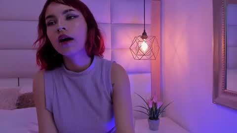 Megan online show from 11-21-25, 12:32