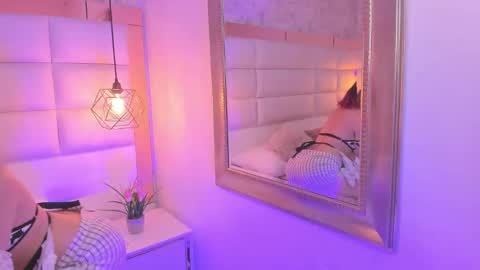 Megan online show from 11-28-25, 10:34