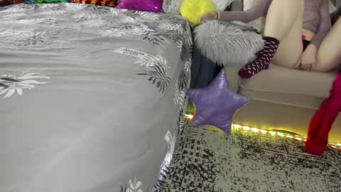 Snapshot of meganfox3325 chatting on 02-14-26, 08:11 Nicki--------- Welcome to my Room online show from 02-14-26, 08:11