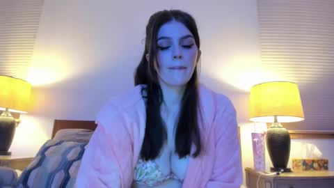 Megan online show from 01-21-25, 04:43