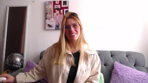 MEGAN online show from 01-16-26, 07:18