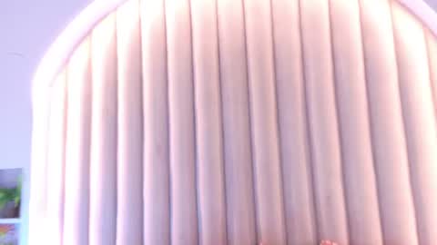 Snapshot of meganlovee__ chatting on 06-19-26, 02:49 MEGAN online show from 06-19-26, 02:49